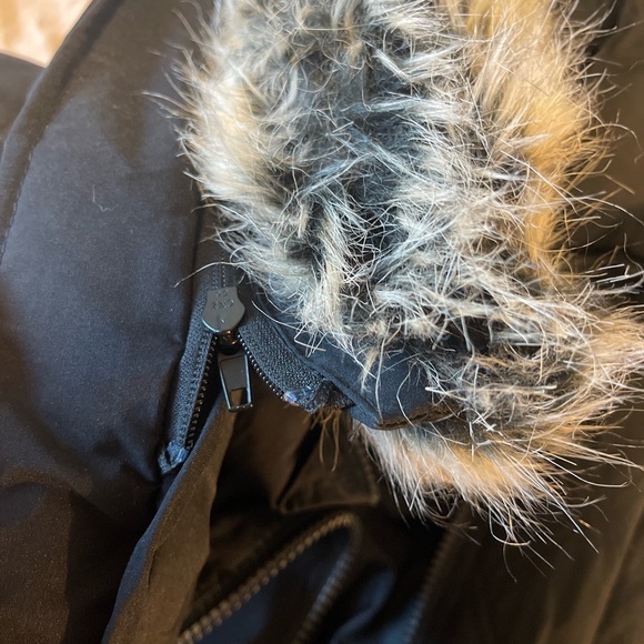 Men’s Michael Kors Parka - Picture 2 of 4